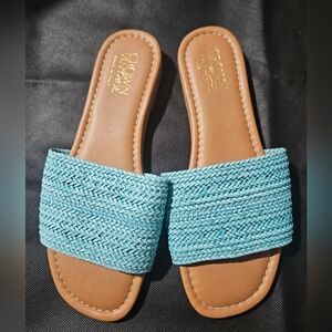 Crown Vintage Woven Slide Sandals Aqua Blue Size 8 NWT